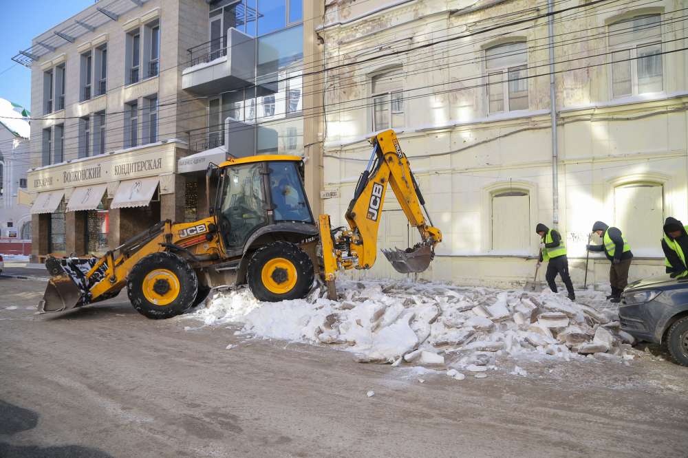 Глава Нижнего Новгорода Юрий Шалабаев поручил мобилизовать силы в районах перед снегопадом