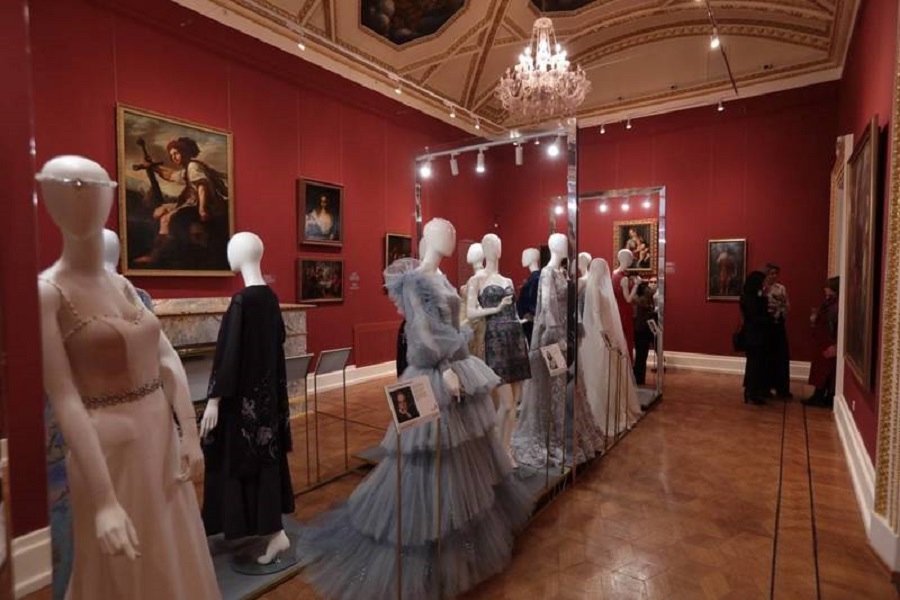 выставка Платье с историей