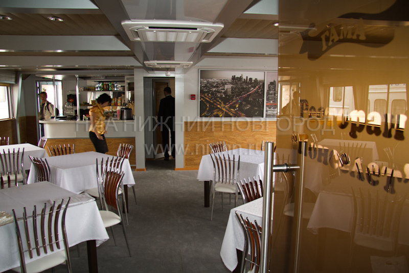 Нижегородским кафе и ресторанам разрешили увеличить число посетителей