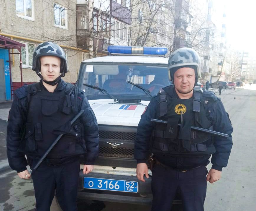 Росгвардейцы ликвидировали возгорание на улице Строкина