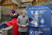 Трофей за победу в Бетсити Кубке России по футболу прибыл в Нижегородскую область