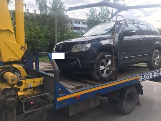 Автомобиль арестовали у жителя Дзержинска за долги по отоплению и горячей воде