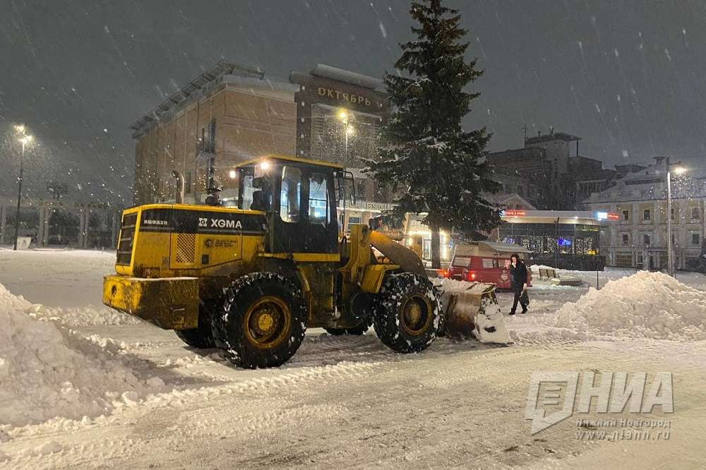 Нижегородский дептранс рассказал о правилах и нормативах уборки снега с улиц города.