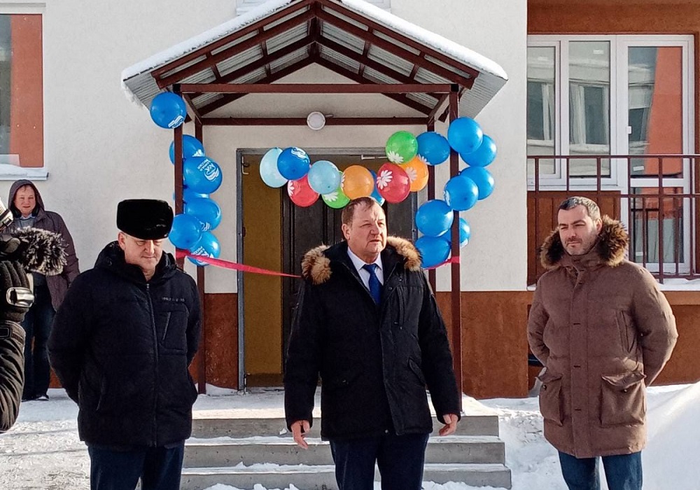Новые квартиры получили 12 семей из Володарска в рамках нацпроекта