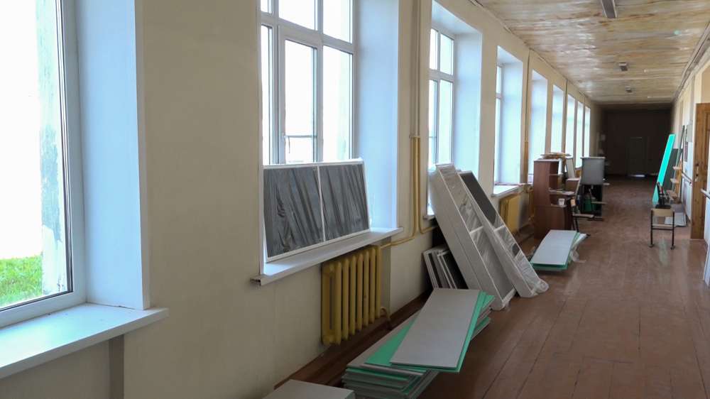 Ремонтные работы по Народной программе идут в шахунской школе №2 и школе искусств в поселке Тонкино