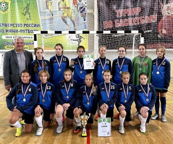 Турнир по мини-футболу среди девочек прошел при поддержке ОМК в Выксе