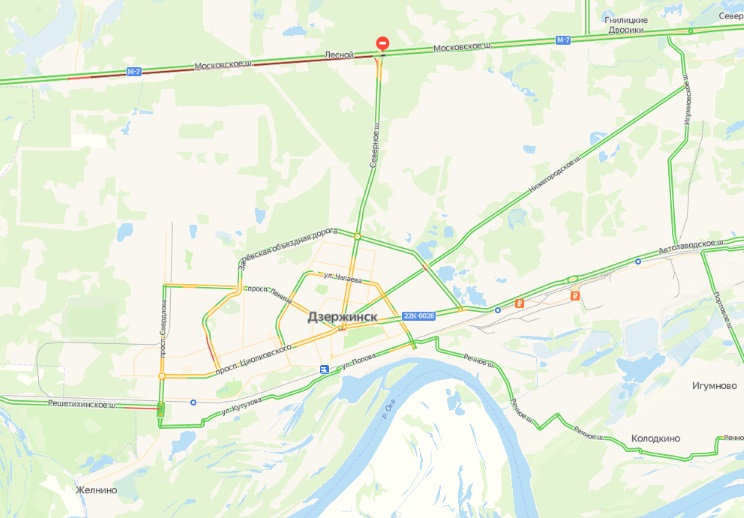 Опрокинувшаяся фура с автокраном заблокировала движение по М-7 у Дзержинска