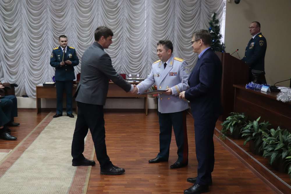 Лучших специалистов территориальной подсистемы РСЧС наградили в Нижегородской области