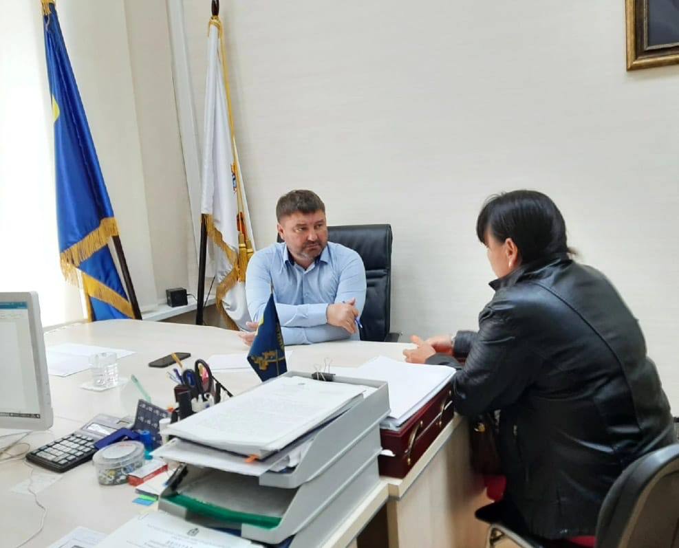 Владислав Атмахов провёл приём граждан по личным вопросам