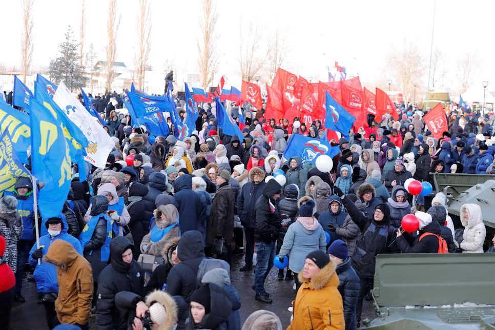 Митинг-концерт "Слава защитникам Отечества!" прошел в нижегородском Парке Победы 22 февраля