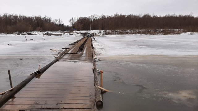 Ледовую переправу через Суру в Пильнинском районе закрыли с 14 марта
