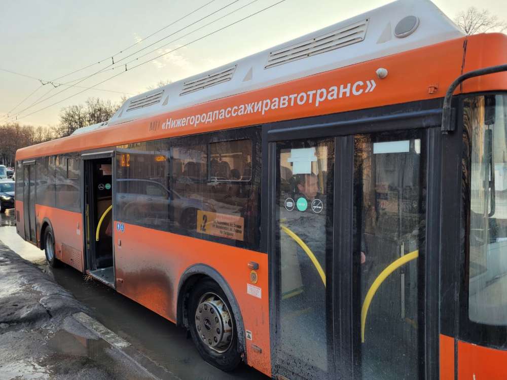 Перевозчика обязали выпустить дополнительные автобусы на маршруте А-72 в Нижнем Новгороде