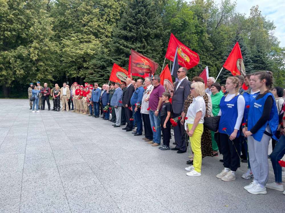 Память павших в Афганистане и Чечне нижегородцах почтили на митинге в парке Швейцария