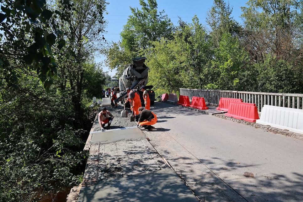 Два моста у детской больницы "Айболит" начали ремонтировать после обращений к главе Нижнего Новгорода