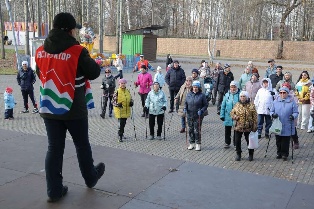 Спортивно-оздоровительная акция "10 000 шагов к здоровью" прошла в Сормовском парке