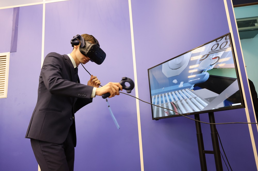Волжский университет водного транспорта представил уникальные VR-тренажеры для учебного процесса