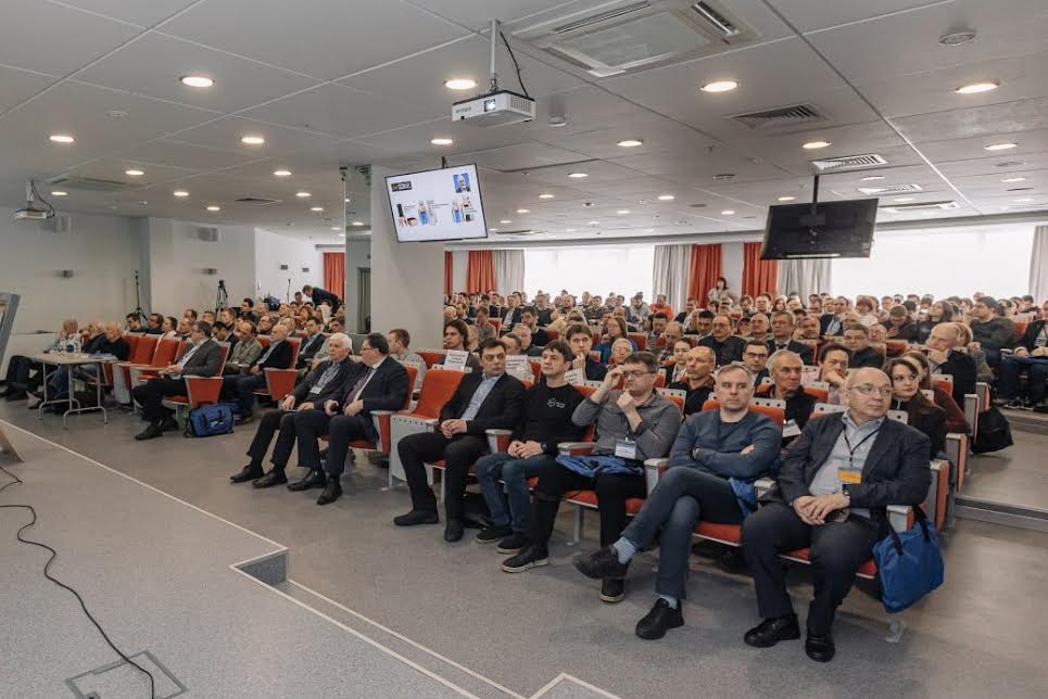 Симпозиум по нанофизике в Нижнем Новгороде собрал более 600 ученых из стран СНГ