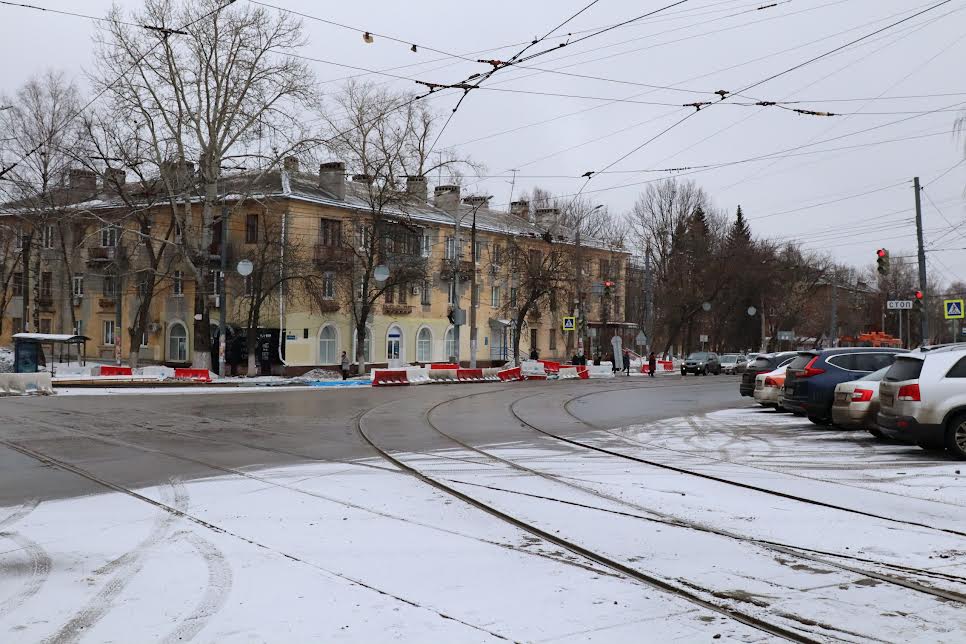  Трамвайные пути на перекрестке улиц Нартова и Бекетова начнут менять 20 марта