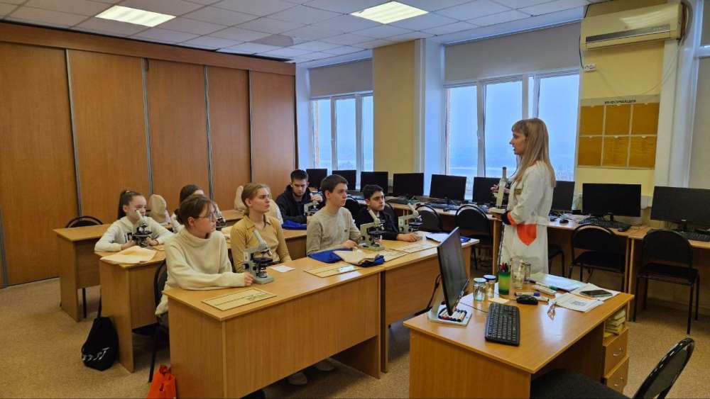 Бесплатные занятия по медицине для школьников проведут в Нижегородской области