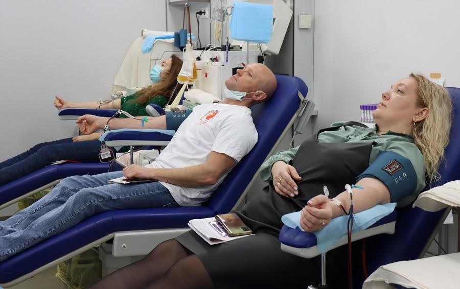 В нижегородском офисе "Т Плюс" прошла донорская акция "Мы с тобой одной крови"