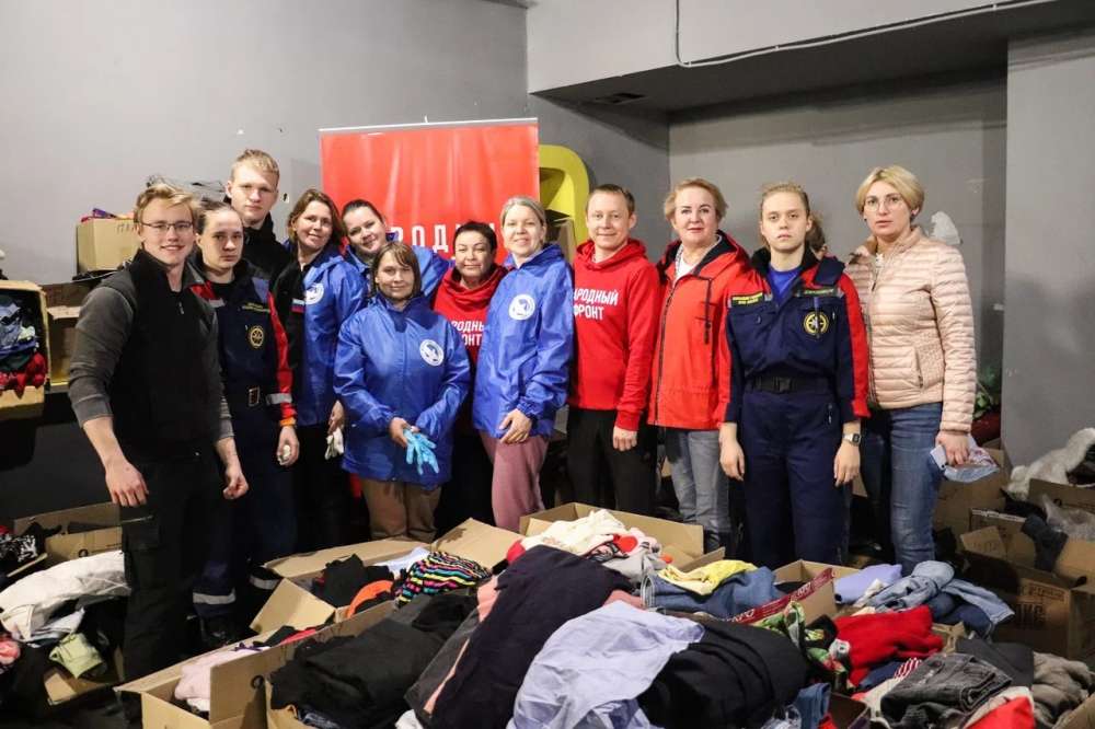 Нижегородские волонтеры устраняют последствия наводнения в Оренбургской области 