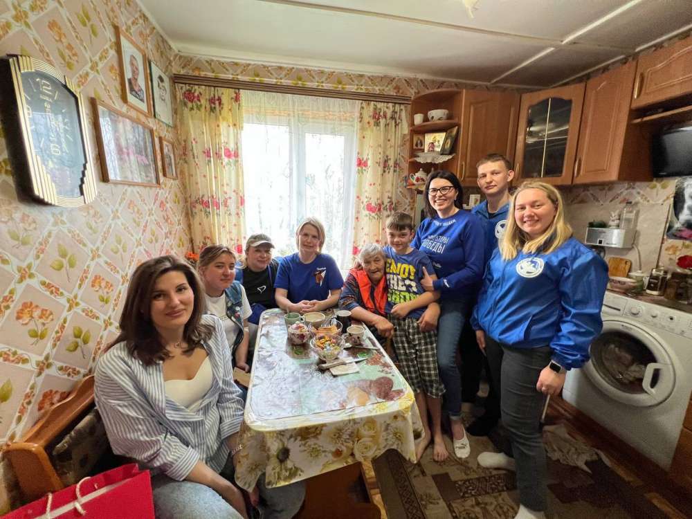  Последствия наводнения в Оренбуржье помогают устранять нижегородские волонтеры 