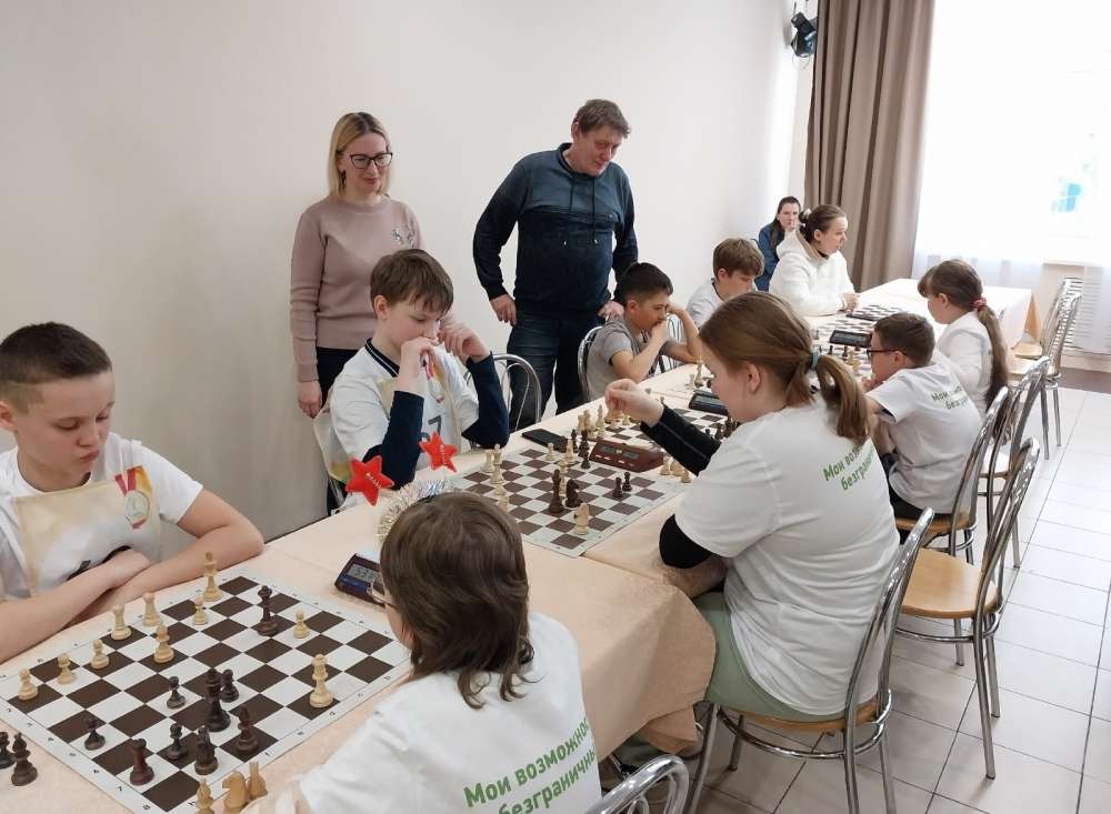 Более 60 шахматистов стали участниками открытого городского турнира, посвященного Дню Победы