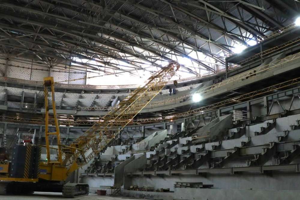Подрядчик завершил бетонирование плит тренировочных арен ледовой арены в Нижнем Новгороде
