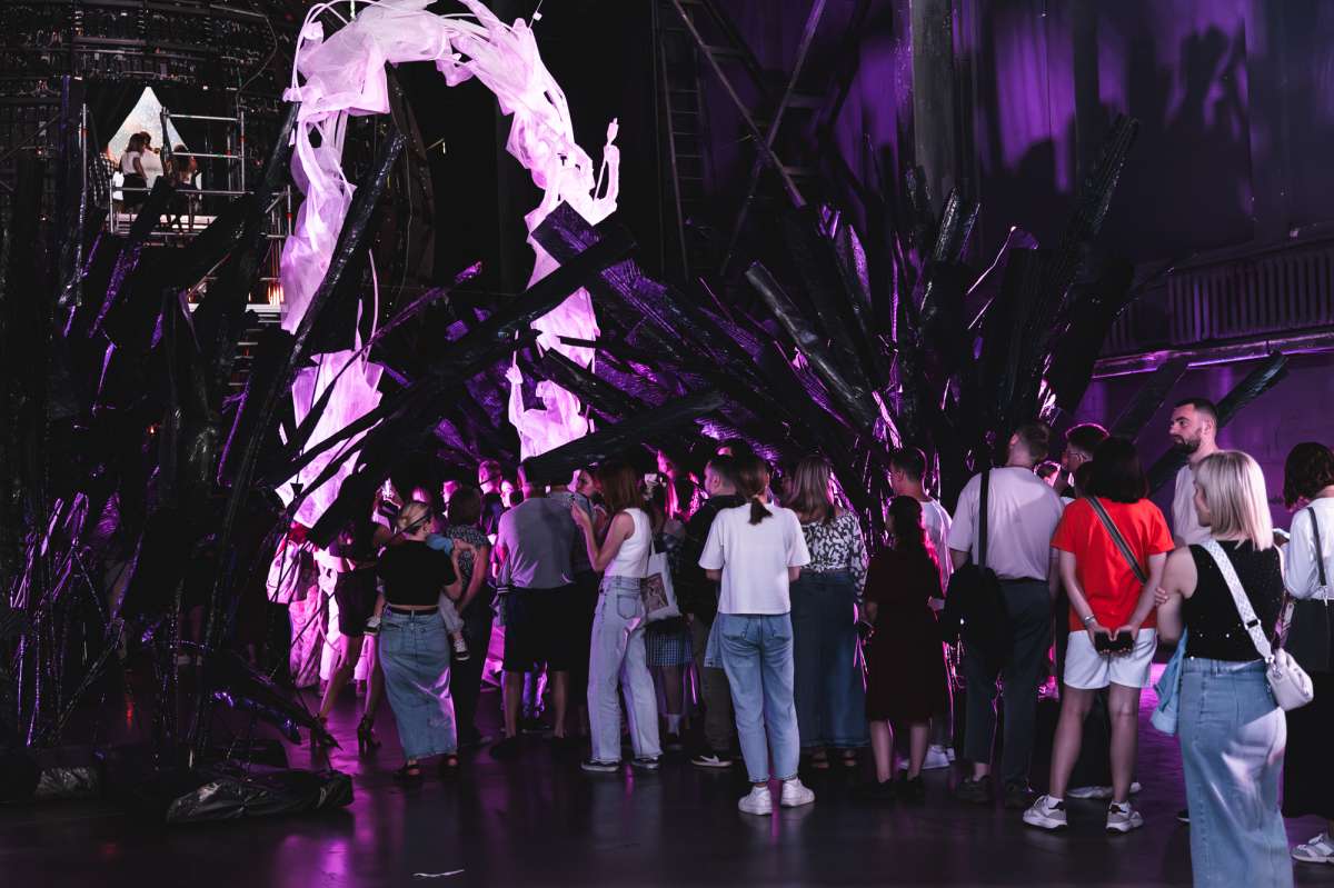 Ночь Биеннале привлекла более 11,5 тысячи человек в Нижнем Новгороде