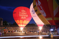 Вечернее свечение аэростатов 2025