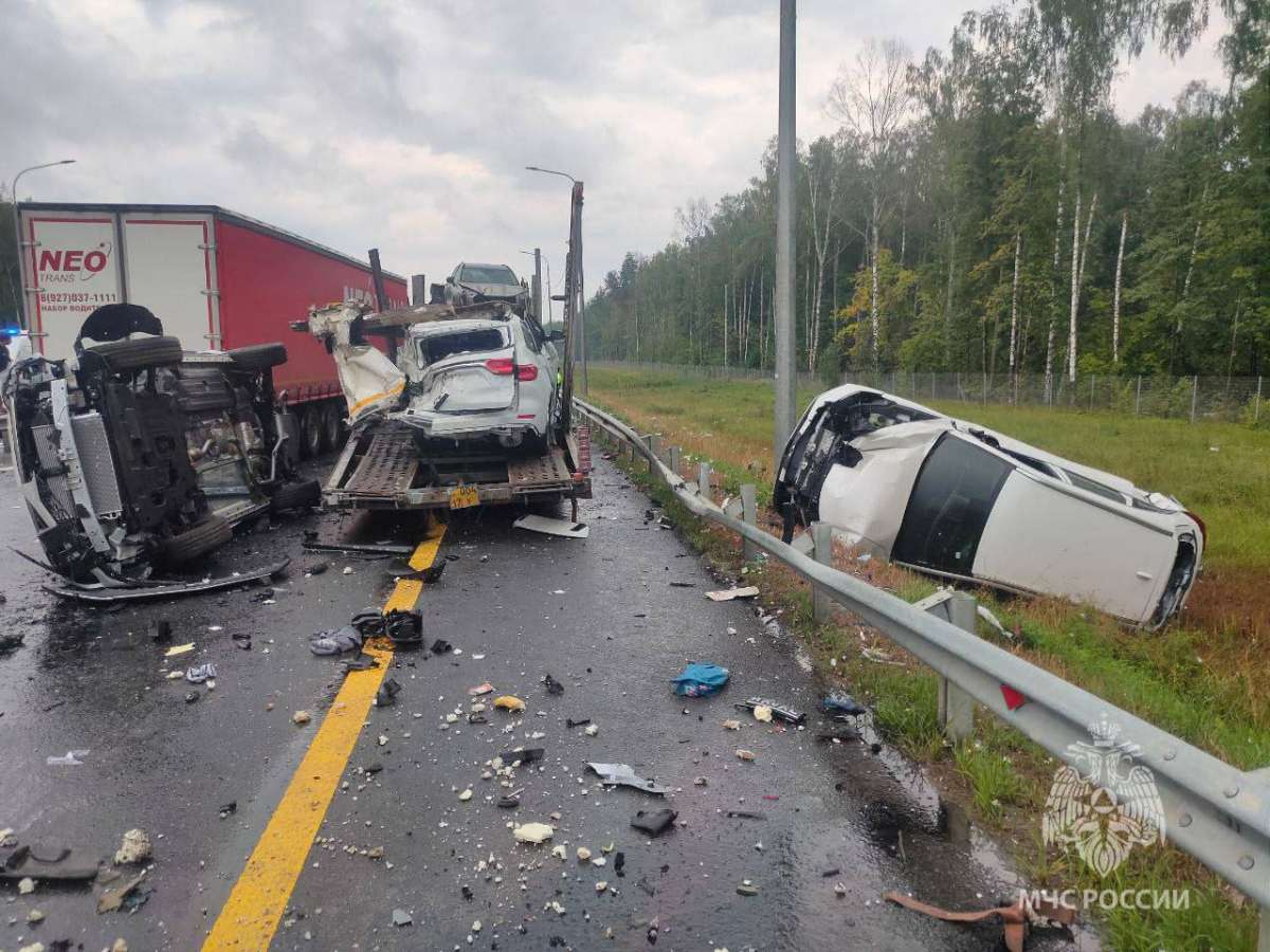 Трудинспекция расследует жуткое ДТП с фурой на трассе М-12 под Арзамасом