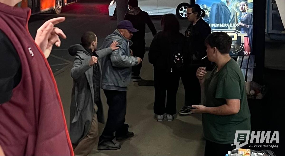Бомжи терроризируют сотрудников супермаркета в центре Нижнего Новгорода