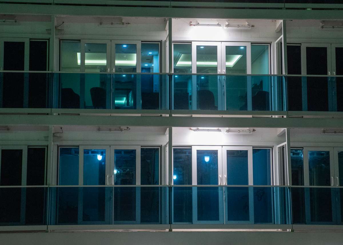 Лайнер Владимир Жириновский заметили в нижегородской акватории