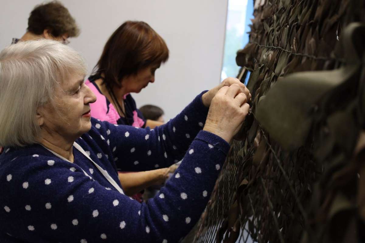 Более 1,5 квадратных километров маскировочных сетей отправили кстовские волонтеры в зону СВО