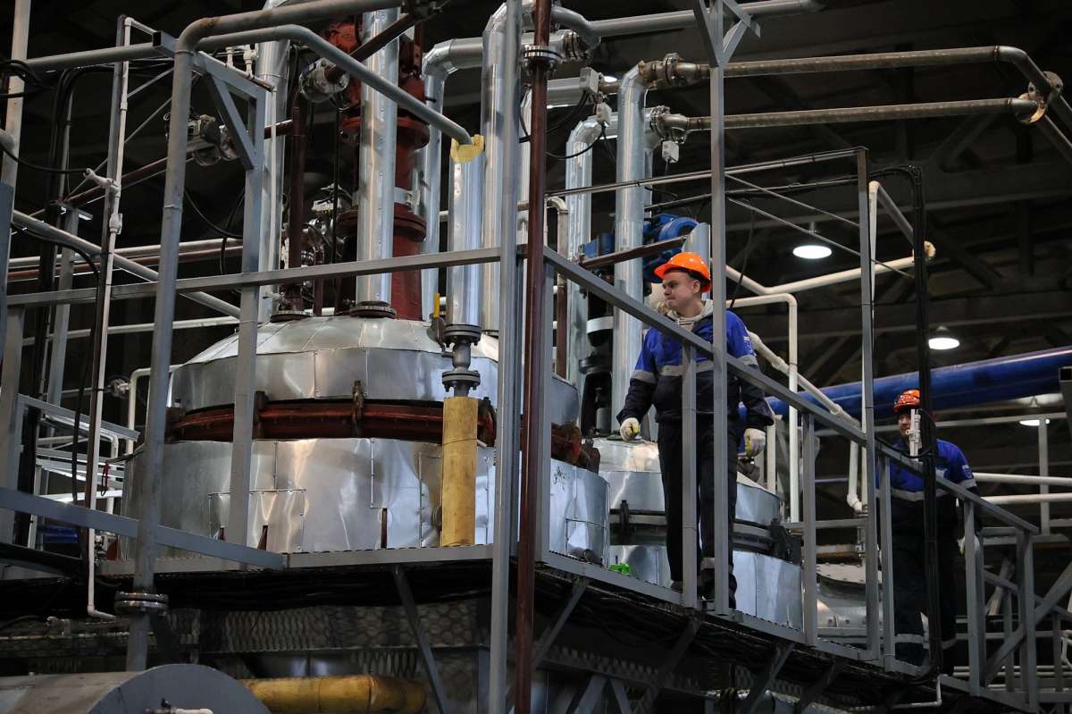 Линию по производству инновационных топливных присадок открыли в Дзержинске