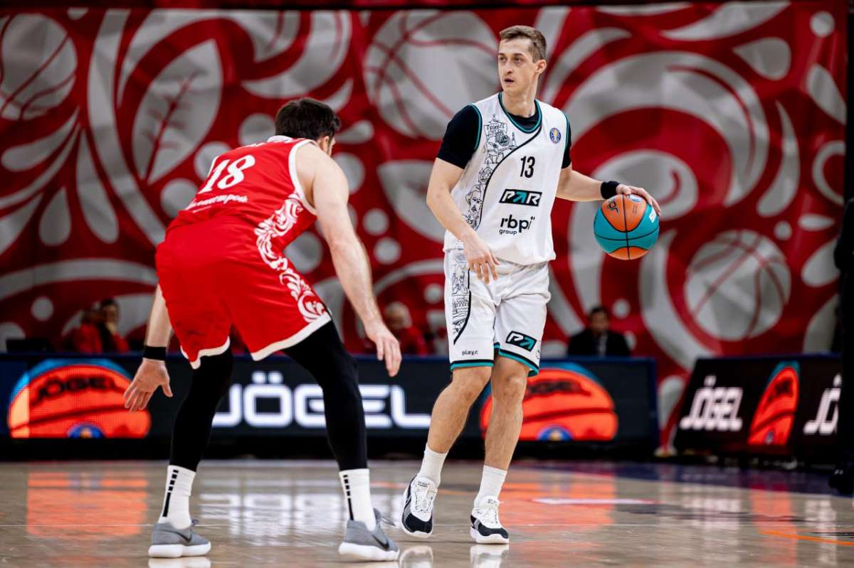 Баскетболисты 