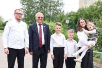 Евгений Люлин: Обещания важно выполнять, особенно если ты даешь их детям