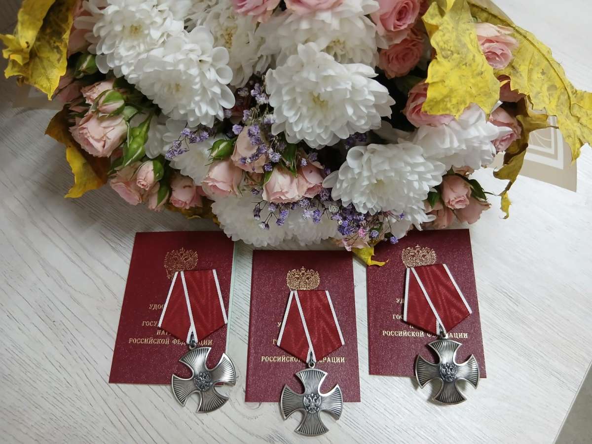 Орден Мужества передали семьям погибших участников СВО в Ленинском районе