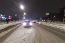 Водитель Audi сбила двух детей на Автозаводе в предновогоднюю ночь