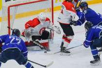 Чайка на домашнем льду обыграла Спутник из Альметьевска