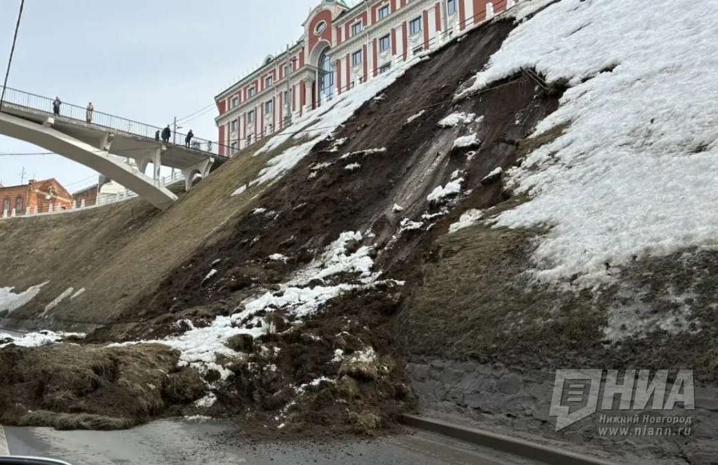 Движение по Зеленскому съезду закрыто из-за риска повторного оползня