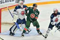 Нижегородская Чайка обыграла Ирбис и вышла в четвертьфинал Кубка Харламова