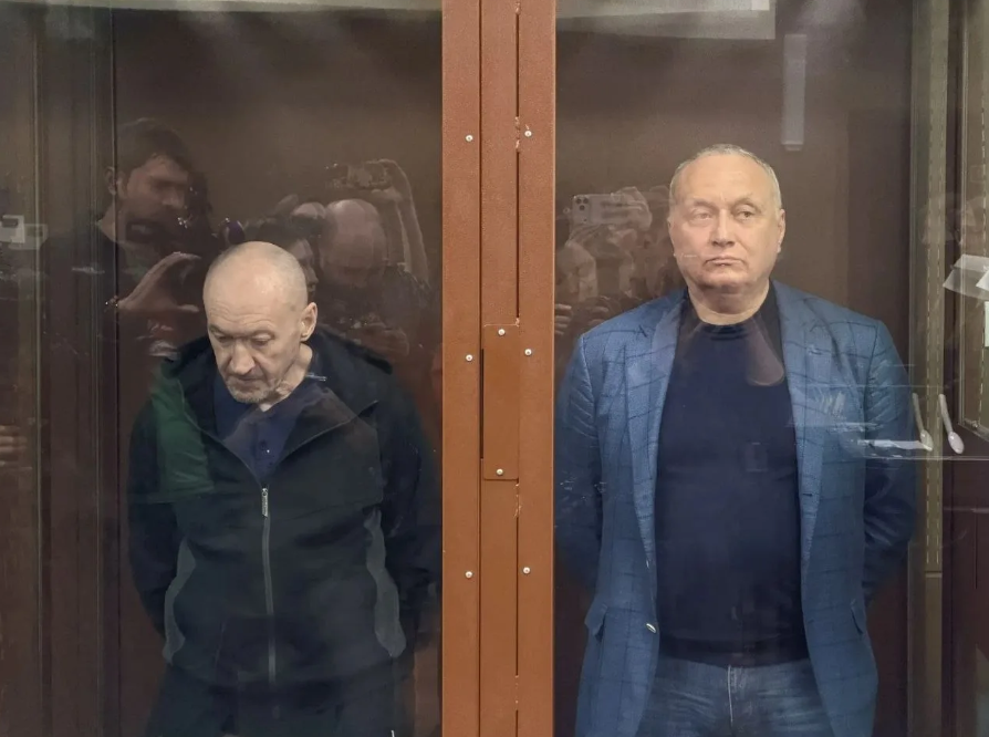 Экс-сенатора Дмитрия Савельева посадили на 10 лет за заказное убийство