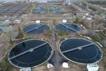 Шалабаев сообщил об улучшении ситуации с канализационной вонью