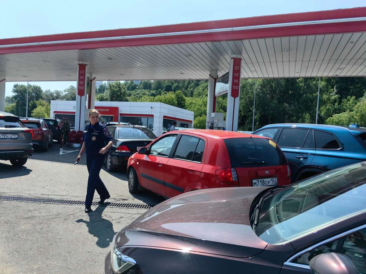 Нижегородские власти призвали топливные компании увеличить поставки в регион