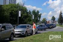 «Здесь все заодно»: истории волонтеров, помогающих нижегородцам на АЗС