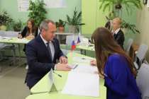 Председатель нижегородской думы Евгений Чинцов проголосовал на выборах